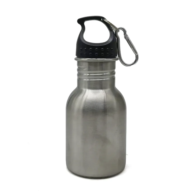 Шкільна пляшка води